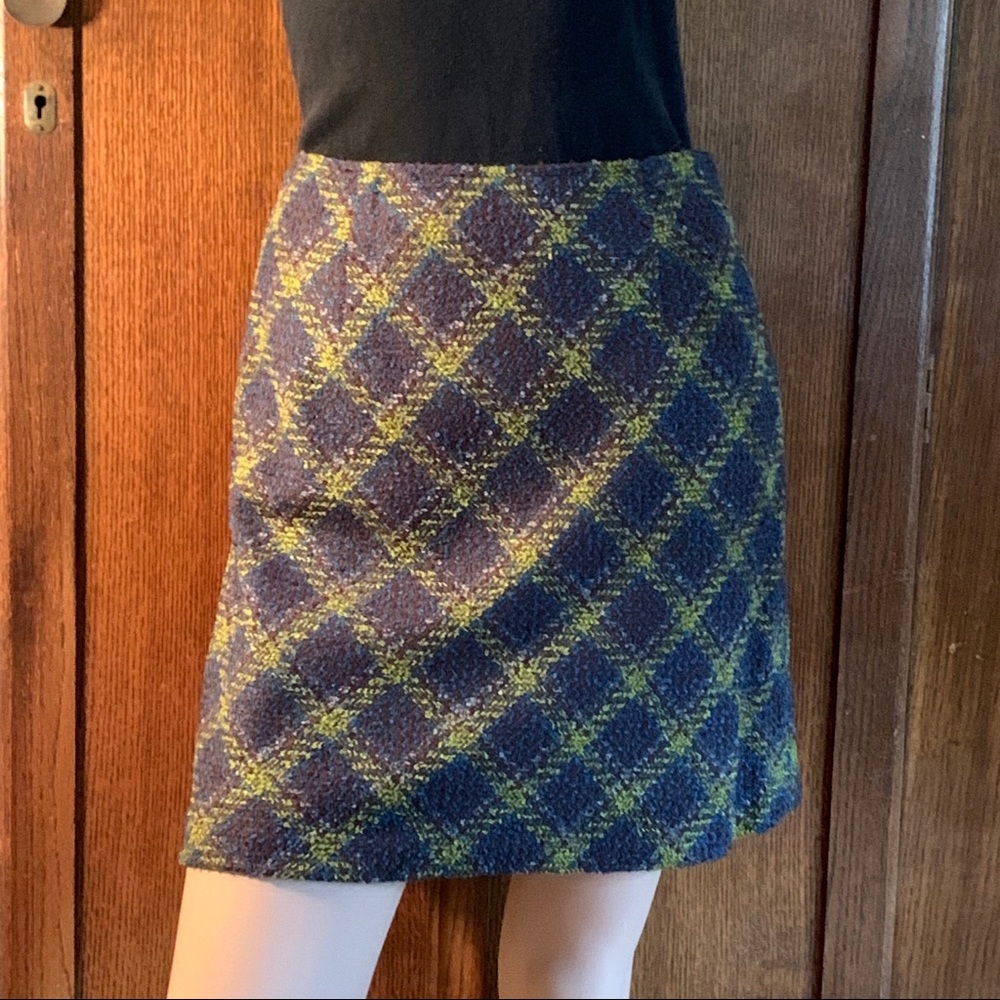 Ann Taylor mini skirt
